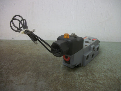 SCHRADER BELLOWS PNEUMATIC SOLENOID VALVE L77524101 120VOLT 6WATT