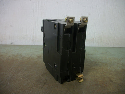 SQUARE D QOB CIRCUIT BREAKER QOB225 25AMP 240VOLT 2POLE