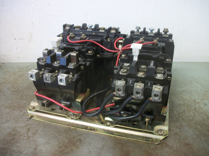 ALLEN-BRADLEY TWO-SPEED SIZE 2 MOTOR STARTER 520F-COD 120VCOIL 3PH 600V 25HP