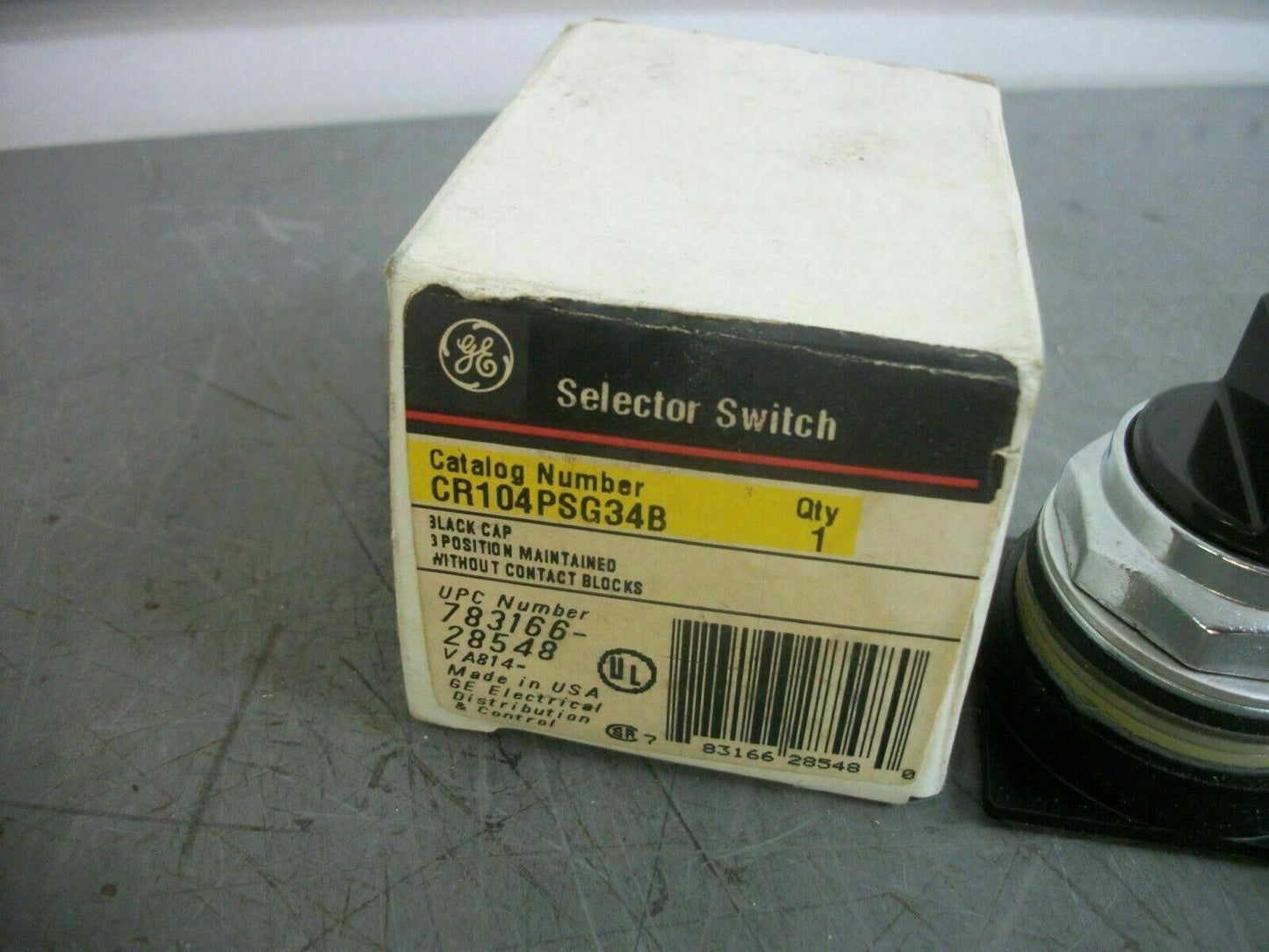 GE 3-POSITION MAINTAINED BLACK SELECTOR SWITCH CR104PSG34B NIB
