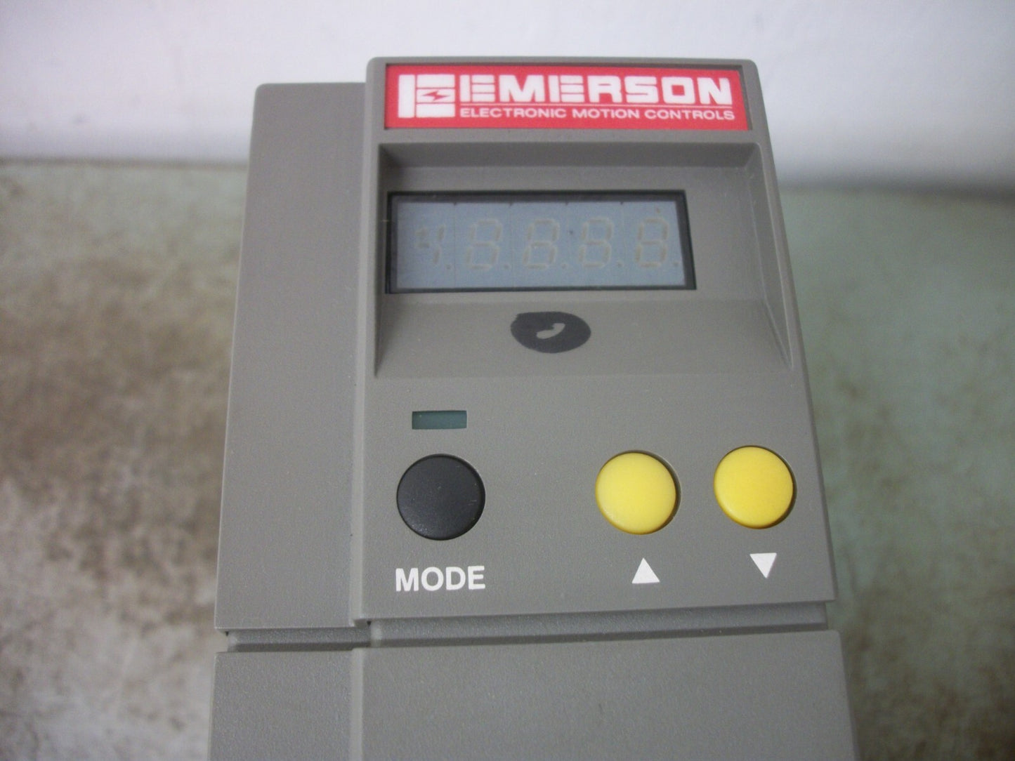 EMERSON MX-280 1.4KW BRUSHLESS AC SERVO DRIVE MX-280M 960147-01 380/460VOLT