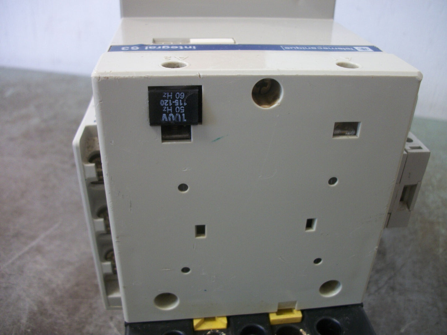 TELEMECANIQUE INTEGRAL 63 CONTACTOR LD4-LD030 63AMP 120VCOIL 3PH 600V 60HP