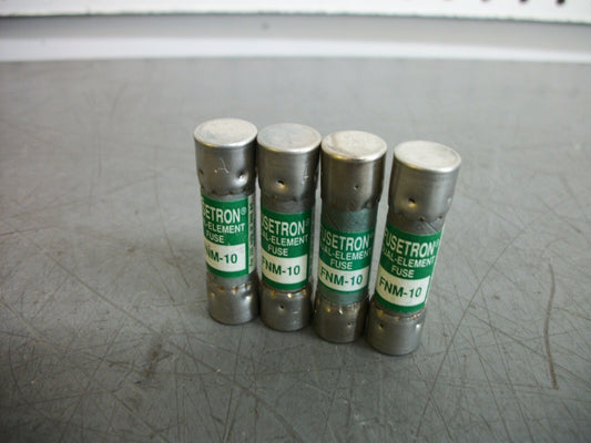 BUSSMANN LOT OF 4 FUSETRON FUSES FNM10 10AMP 250VOLT NOB