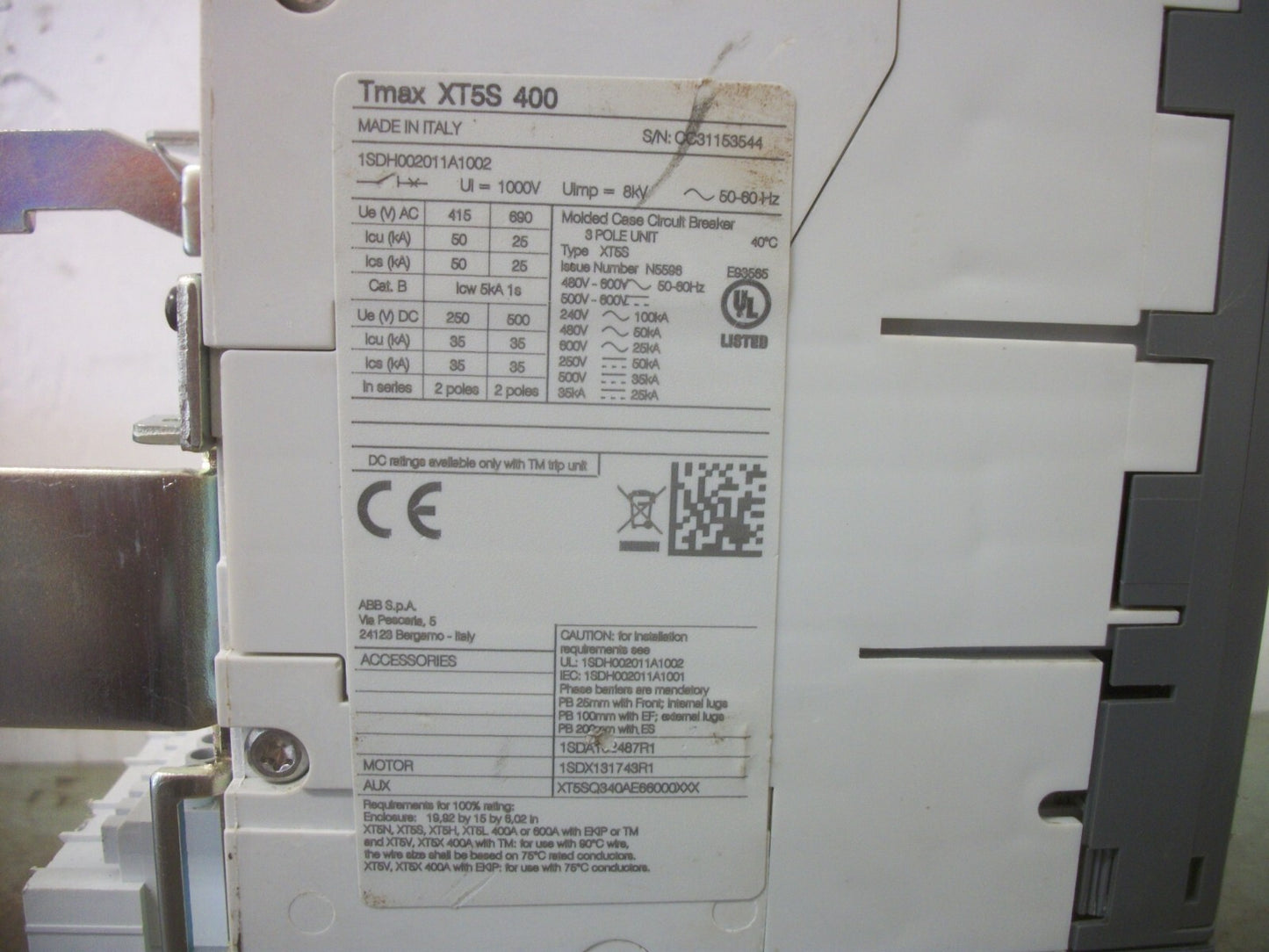 ABB SACE TMAX CIRCUIT BREAKER XT5S400 400AMP 600VOLT 3POLE W/AUX