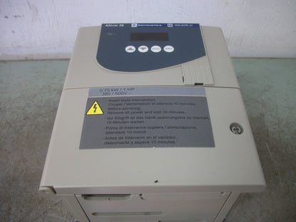 TELEMECANIQUE ALTIVAR 28 1HP AC DRIVE ATV28HU18N4 500VOLT 3PH 2.3AMP