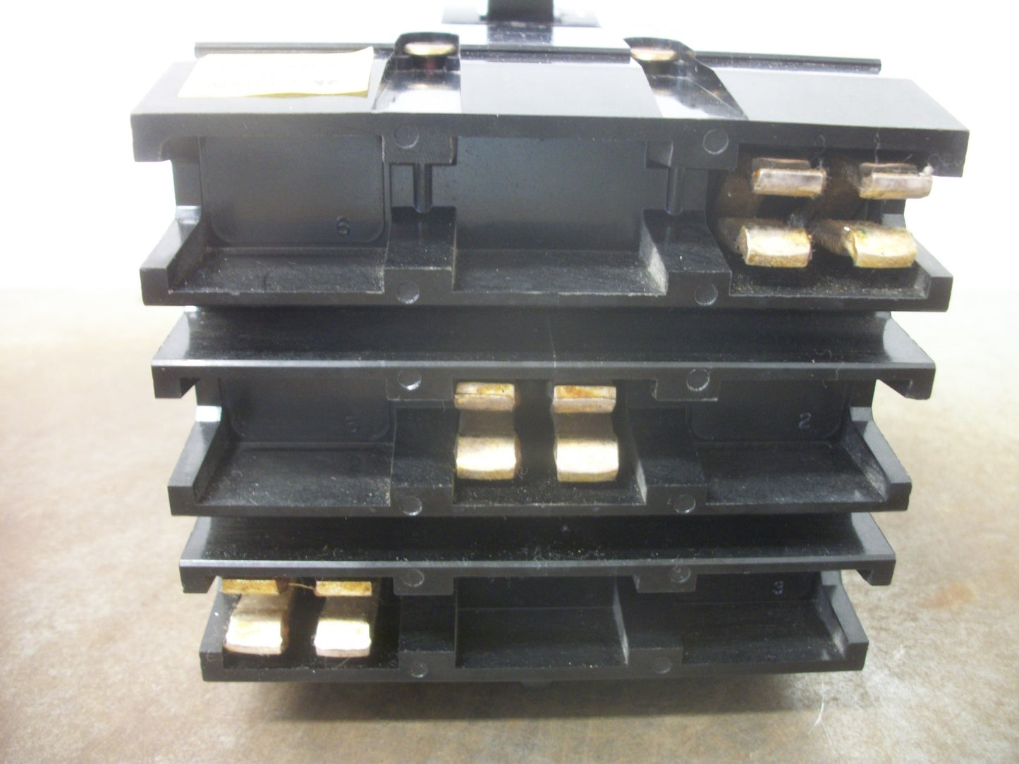 SQUARE D I-LINE KA CIRCUIT BREAKER KA36125 125AMP 600VOLT 3POLE GRAY