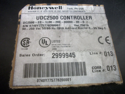 HONEYWELL UDC2500 TEMPERATURE CONTROLLER DC2500-E0-1L00-200-00000-00-0 NOB