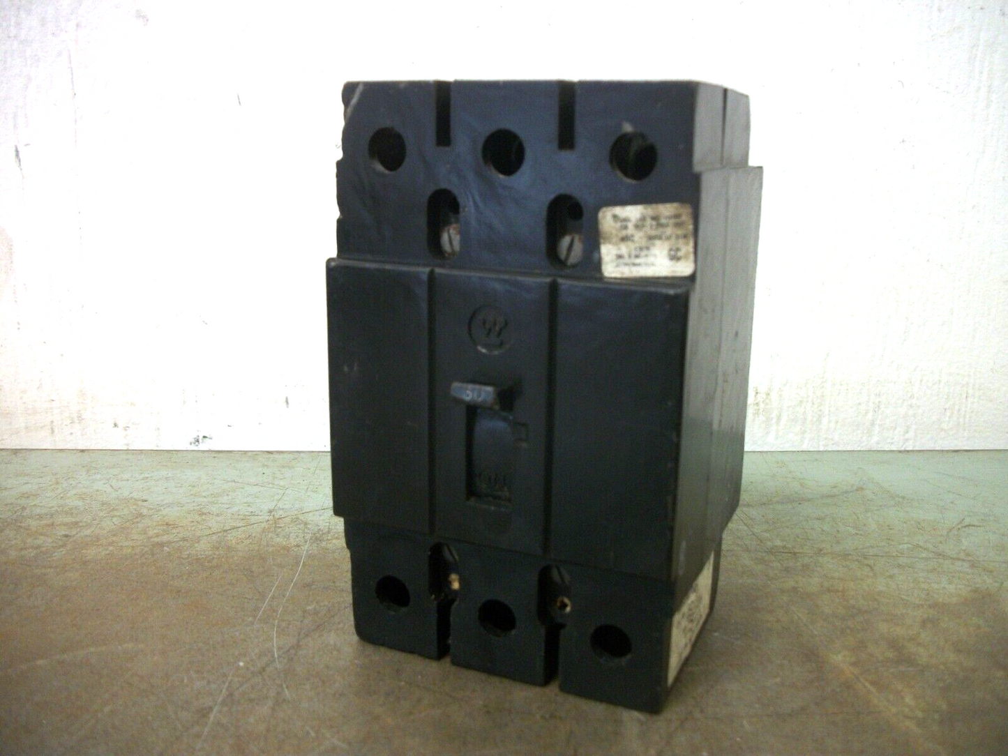 WESTINGHOUSE GC CIRCUIT BREAKER GC3030 30AMP 240VOLT 3POLE