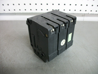 CROUSE-HINDS MP-A CIRCUIT BREAKER MP3100 100AMP 240VOLT 3POLE