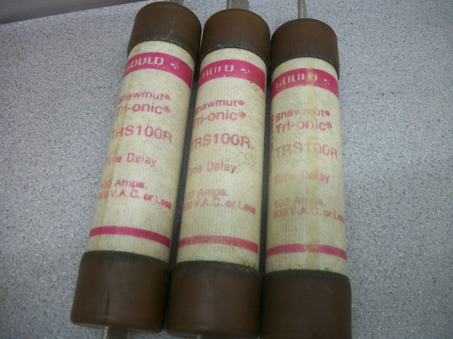 GOULD SHAWMUT LOT OF 3 TRI-ONIC FUSES TRS100R 100AMP 600VOLT