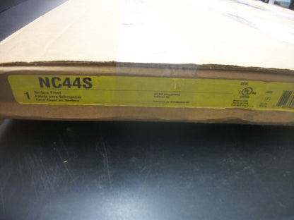 SQUARE D NQ NF LOAD CENTER PANELBOARD SURFACE FRONT NC44S NIB