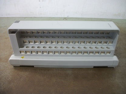 YOKOGAWA RELAY INPUT/OUTPUT MODULE ADT16B W/CONTROL BOARD ADM55R NOB