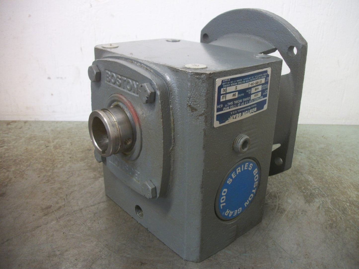 BOSTON GEAR .530HP 30:1 RATIO RIGHT ANGLE GEARBOX 9718V-3Q-J 1750RPM NOB