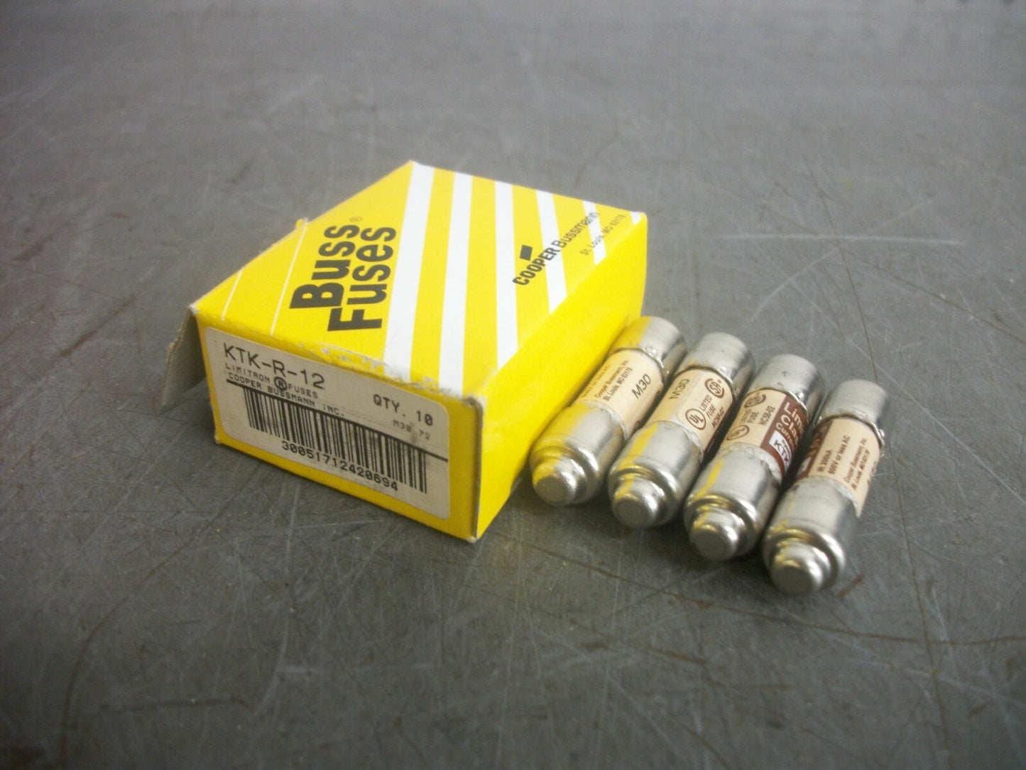 BUSSMANN BOX OF 4 LIMITRON FUSES KTK-R-12 12AMP 600VOLT NIB