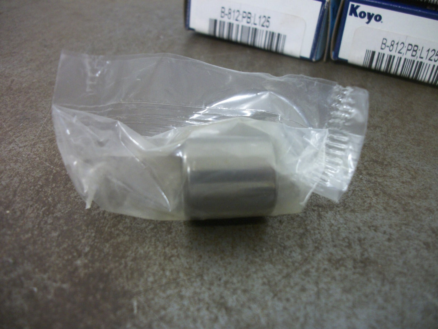 KOYO LOT OF 6 NEEDLE ROLLER BEARINGS B-812 PB L125 NIB