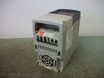 ALLEN-BRADLEY POWERFLEX 4 0.5HP AC DRIVE 22A-D1P4N104 480VOLT 3PH