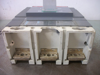 ABB SACE S6 S6N CIRCUIT BREAKER AA00494504 600AMP 600VOLT 3POLE W/SHUNT&AUX