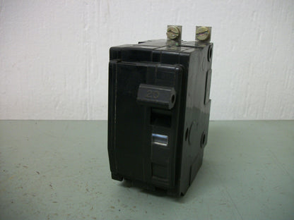 SQUARE D QOB CIRCUIT BREAKER QOB220 20AMP 240VOLT 2POLE OLD