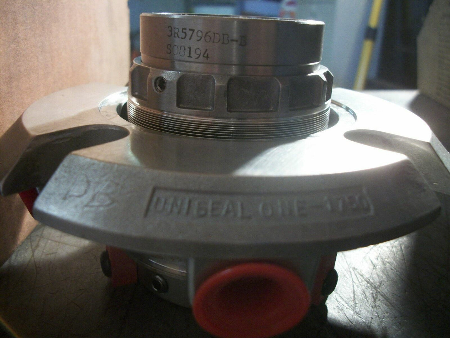 UNISEAL ONE 1-3/4" INLET OUTLET VENT 1750 NIB