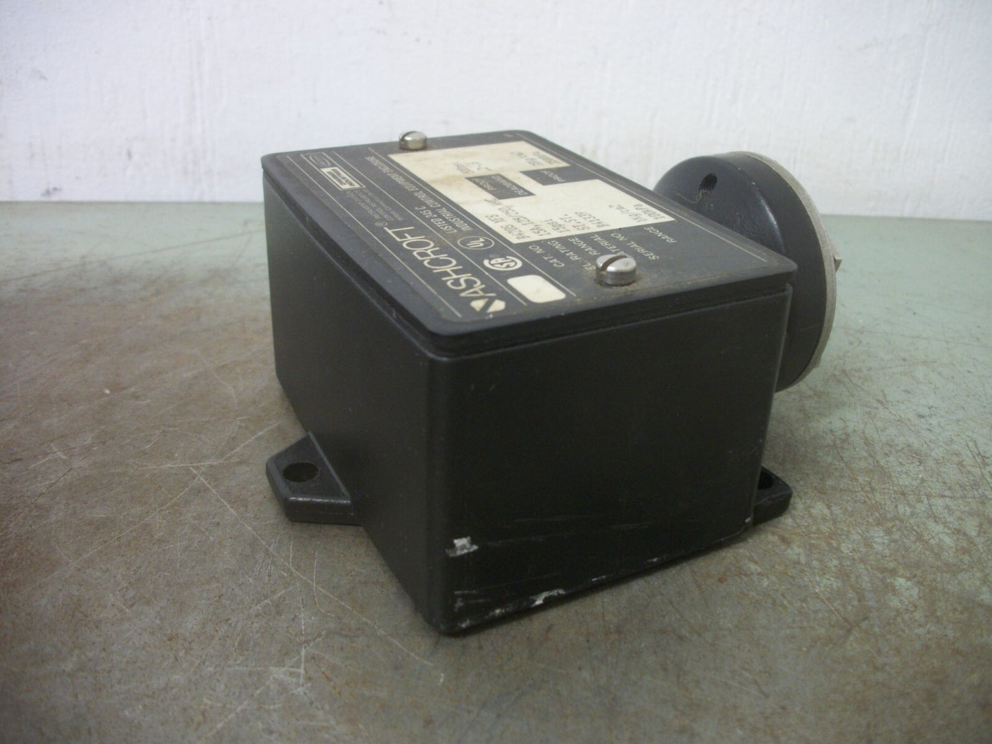 ASHCROFT PRESSURE SWITCH B420S XFS 15AMP 125/250VAC 15-500PSI NOB