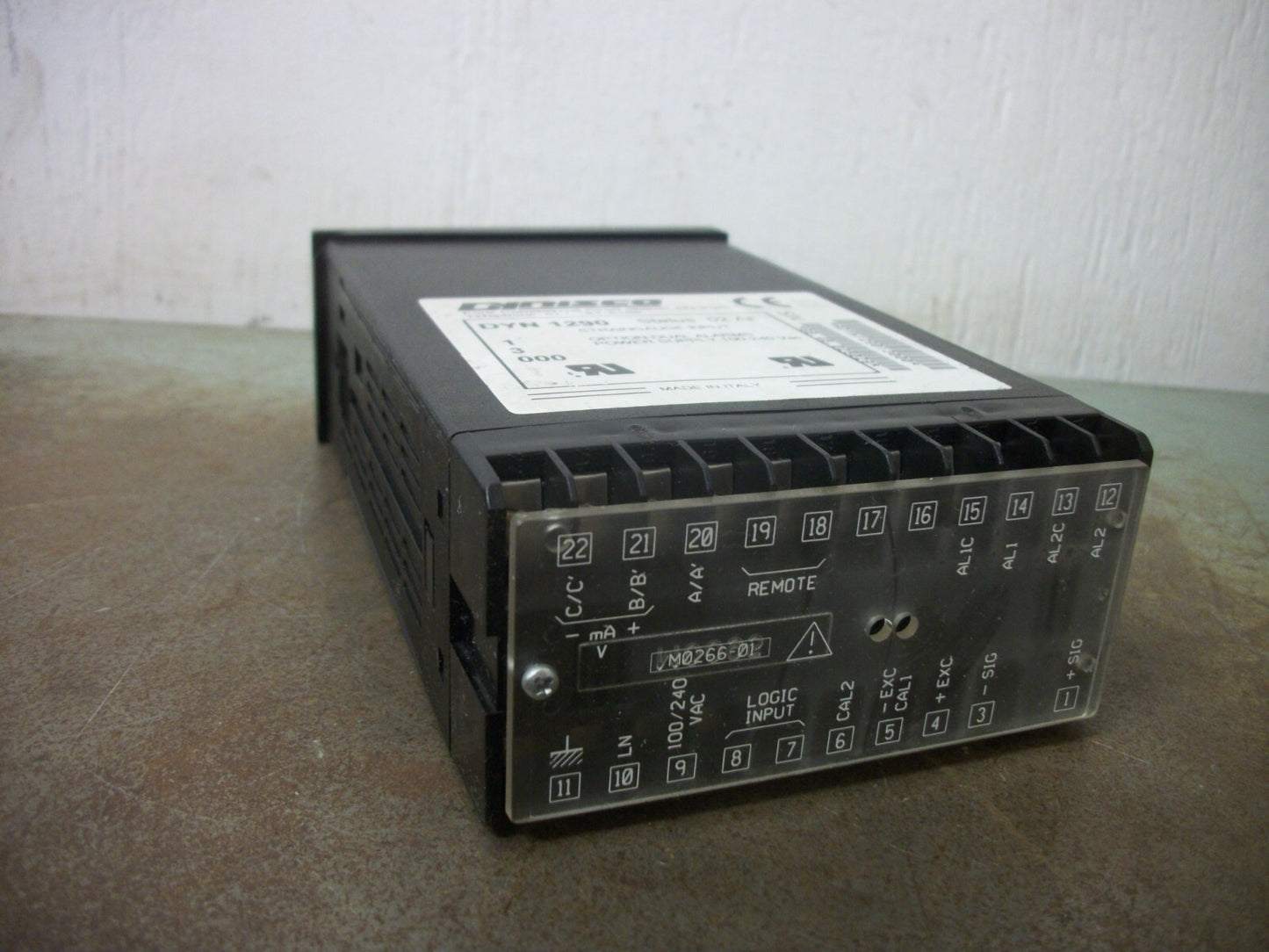 DYNISCO 1290 DIGITAL DUAL ALARM PRESSURE CONTROLLER DYN 1290-1-3000