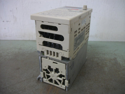 YASKAWA VS MINI V7 0.75KW INVERTER DRIVE CIMR-V7AA20P7 230VOLT 3PH