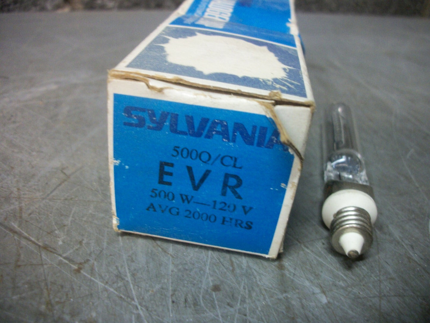 SYLVANIA TUNGSTEN HALOGEN LAMP 500Q/CL EVR 500WATT 120VOLT 2000HOURS NIB