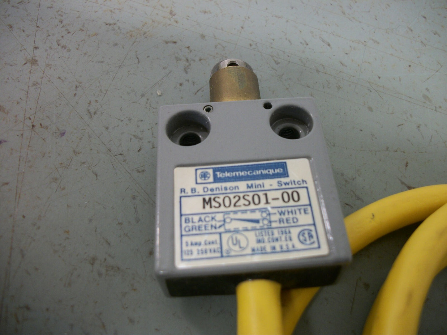 TELEMECANIQUE LIMIT SWITCH MS02S01-00