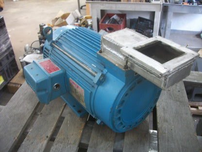 POWERTEC 15HP 213T DPBV BRUSHLESS DC MOTOR A21DSJ1000200000 640VDC 2500RPM