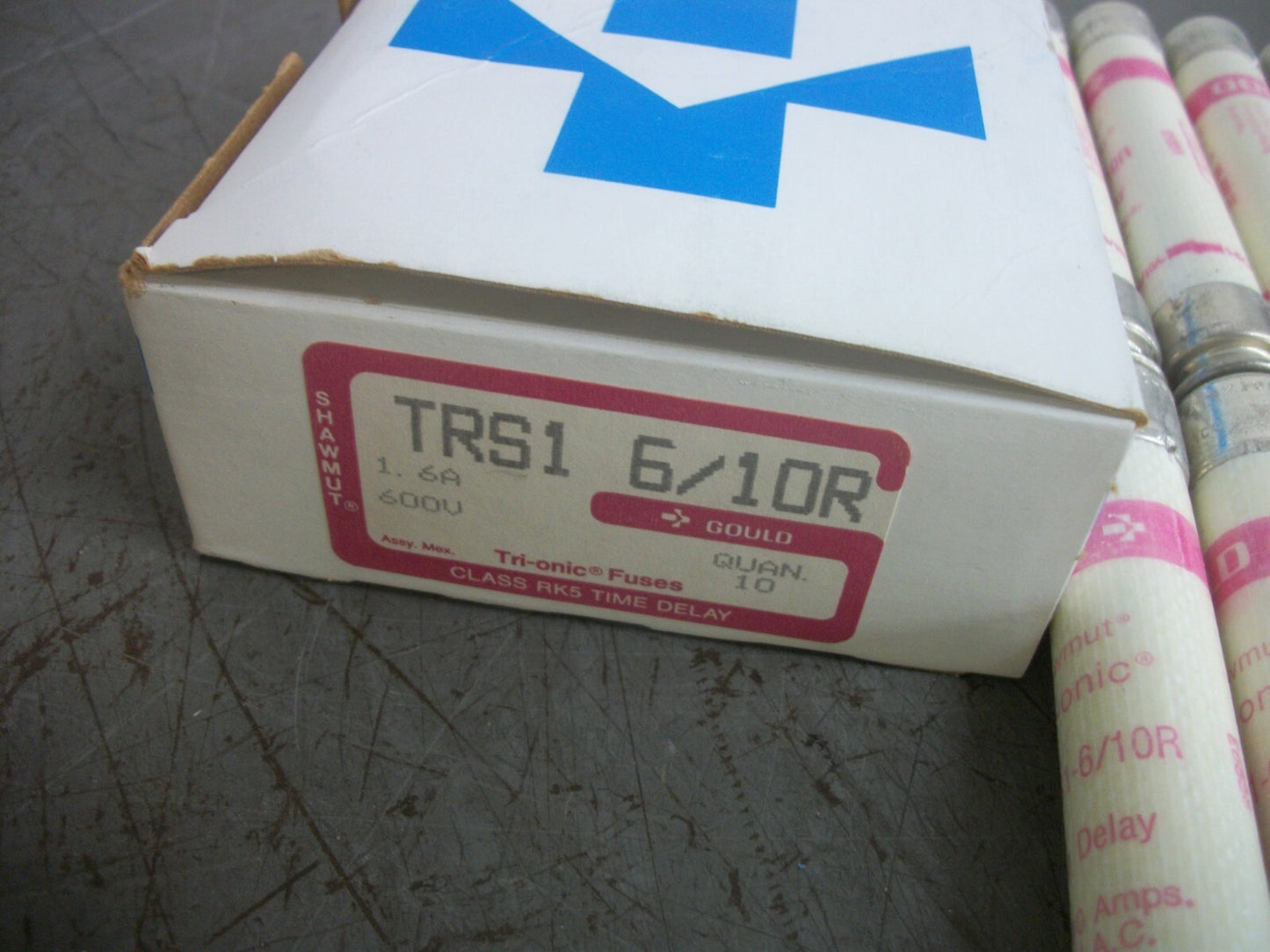 GOULD SHAWMUT BOX OF 9 TRI-ONIC FUSES TRS1-6/10R 1-6/10AMP 600VOLT NIB