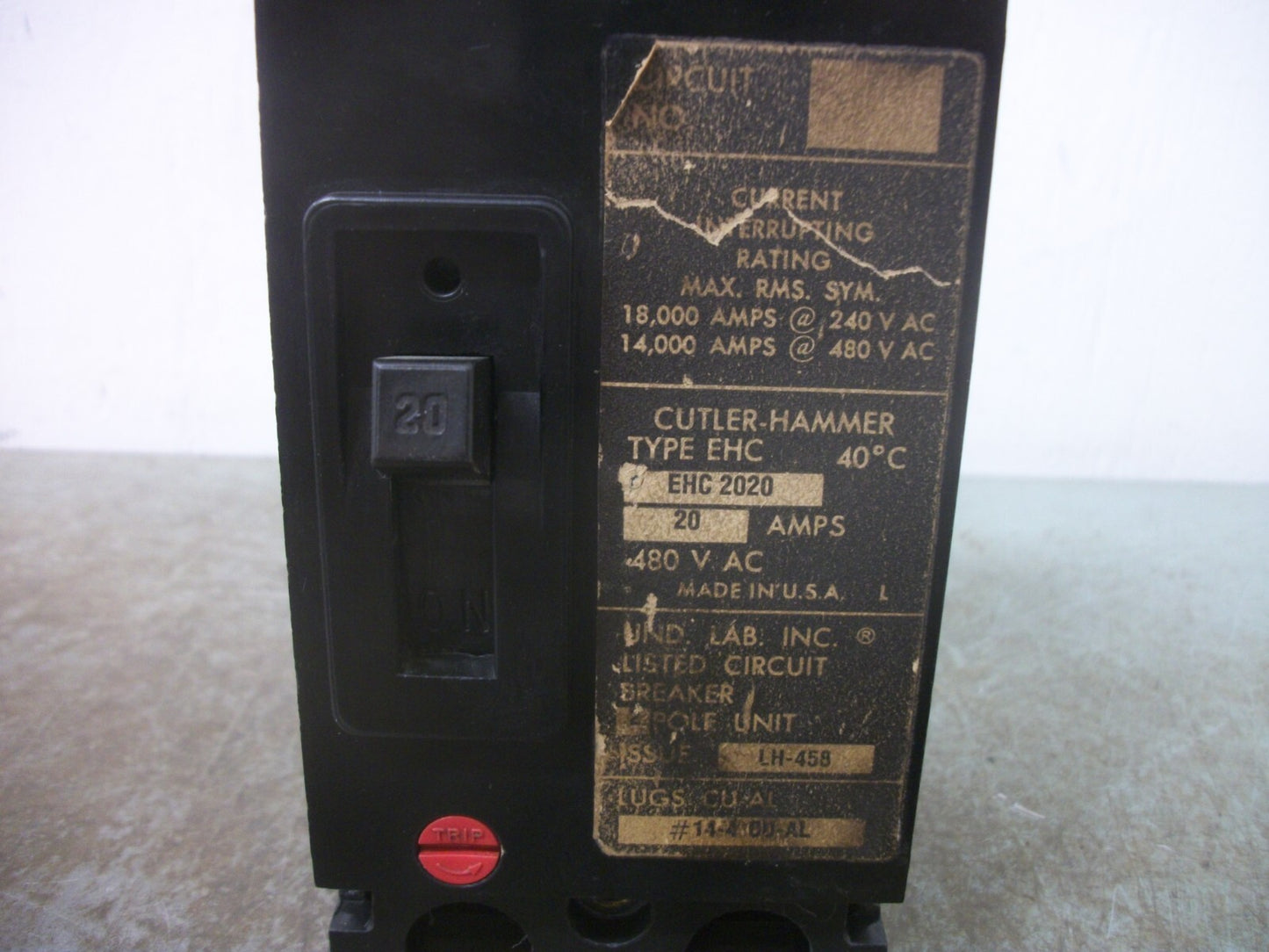 CUTLER-HAMMER EHC CIRCUIT BREAKER EHC2020 20AMP 480VOLT 2POLE NOB