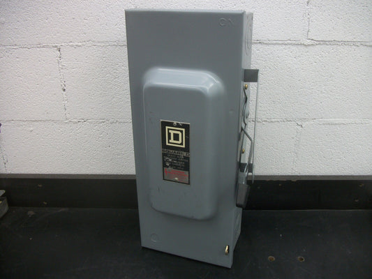 SQUARE D DISCONNECT TYPE 1 H323N 100AMP 240VOLT 3POLE FUSIBLE