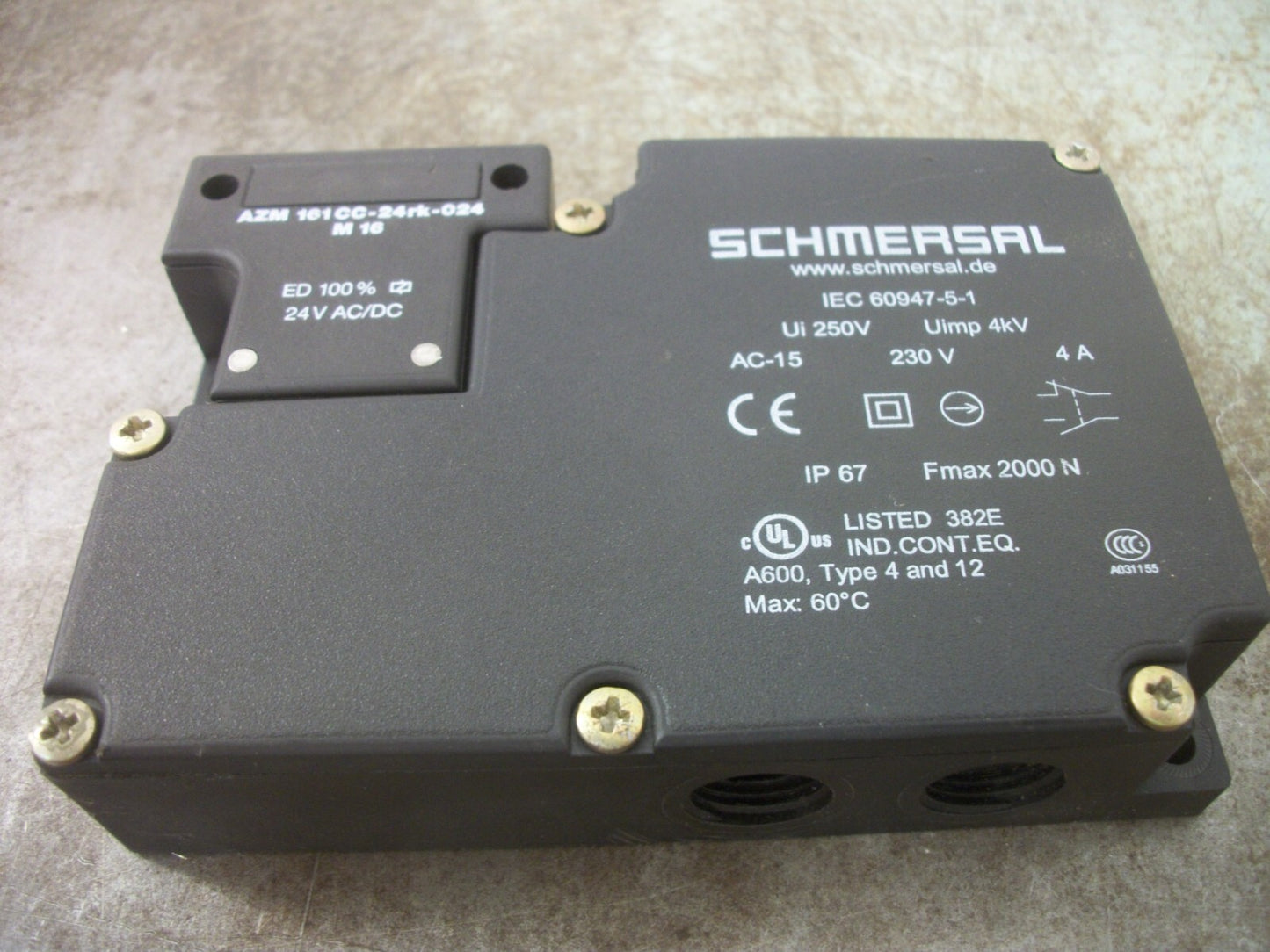 SCHMERSAL SAFETY INTERLOCK SWITCH AZM 161CC-24RK-024