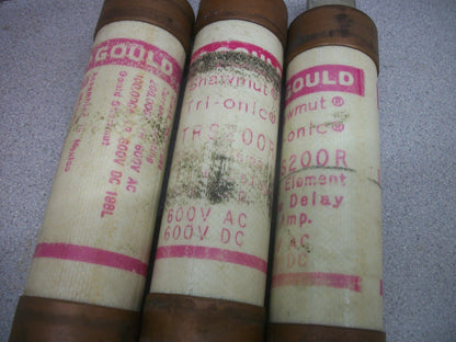 GOULD SHAWMUT LOT OF 3 TRI-ONIC FUSES TRS200R 200AMP 600VOLT