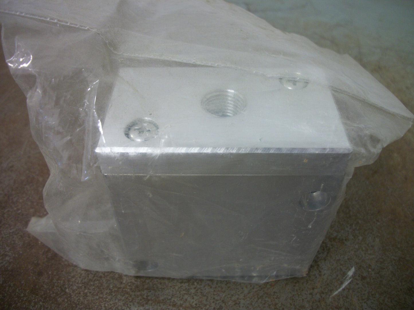 KOGANEI CHECK VALVE C500-14W NEW