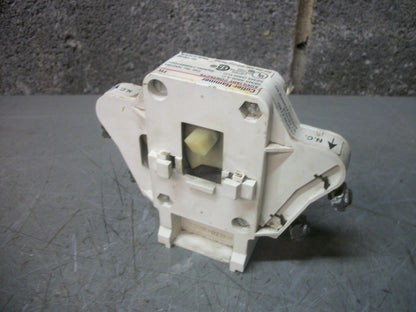 CUTLER-HAMMER HORIZONTAL MECHANICAL INTERLOCK KIT FOR SIZES 1-6 WM16H