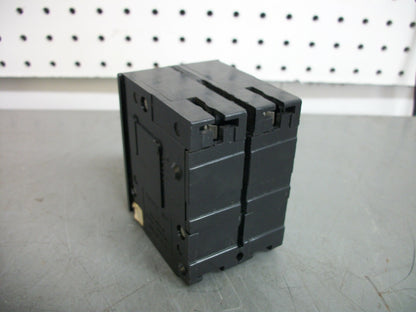 CROUSE-HINDS MP CIRCUIT BREAKER MP215 15AMP 240VOLT 2POLE