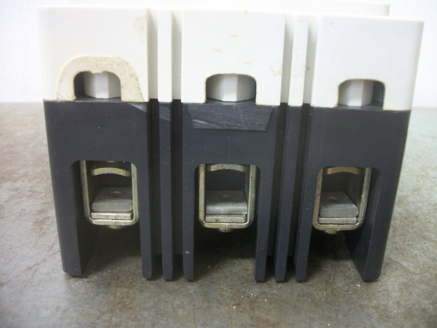 WESTINGHOUSE FD CIRCUIT BREAKER FD3020 20AMP 600VOLT 3POLE BLUE NOB