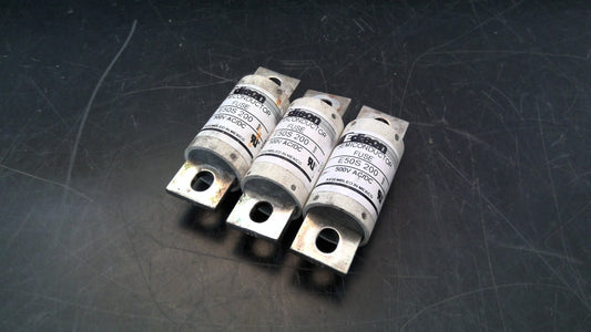 EDISON LOT OF 3 SEMICONDUCTOR FUSES E50S200 200AMP 500VOLT