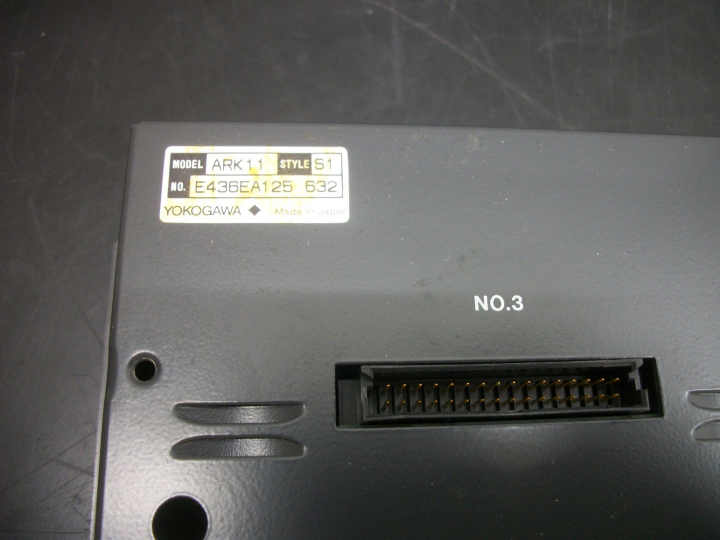 YOKOGAWA 3-SLOT PLC RACK ARK11-S1