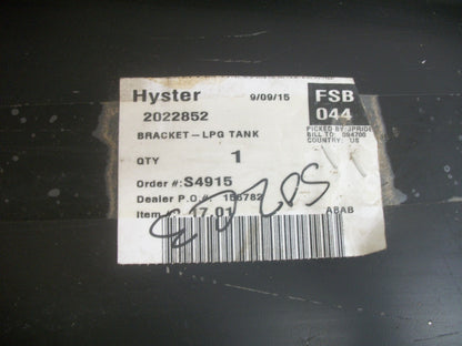 HYSTER FORKLIFT LPG TANK BRACKET 2022852 NEW