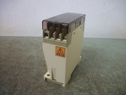 SUNX DOUBLE SENSOR CONTROLLER NPS-C7W 100-240VOLT