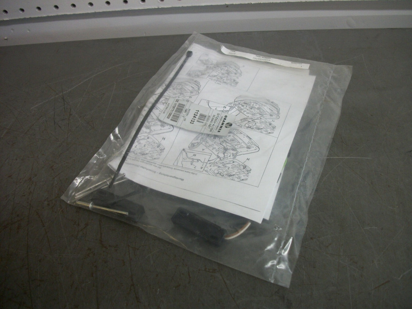 LINDE SWITCH WITH MAGNET 7915499910 NEW