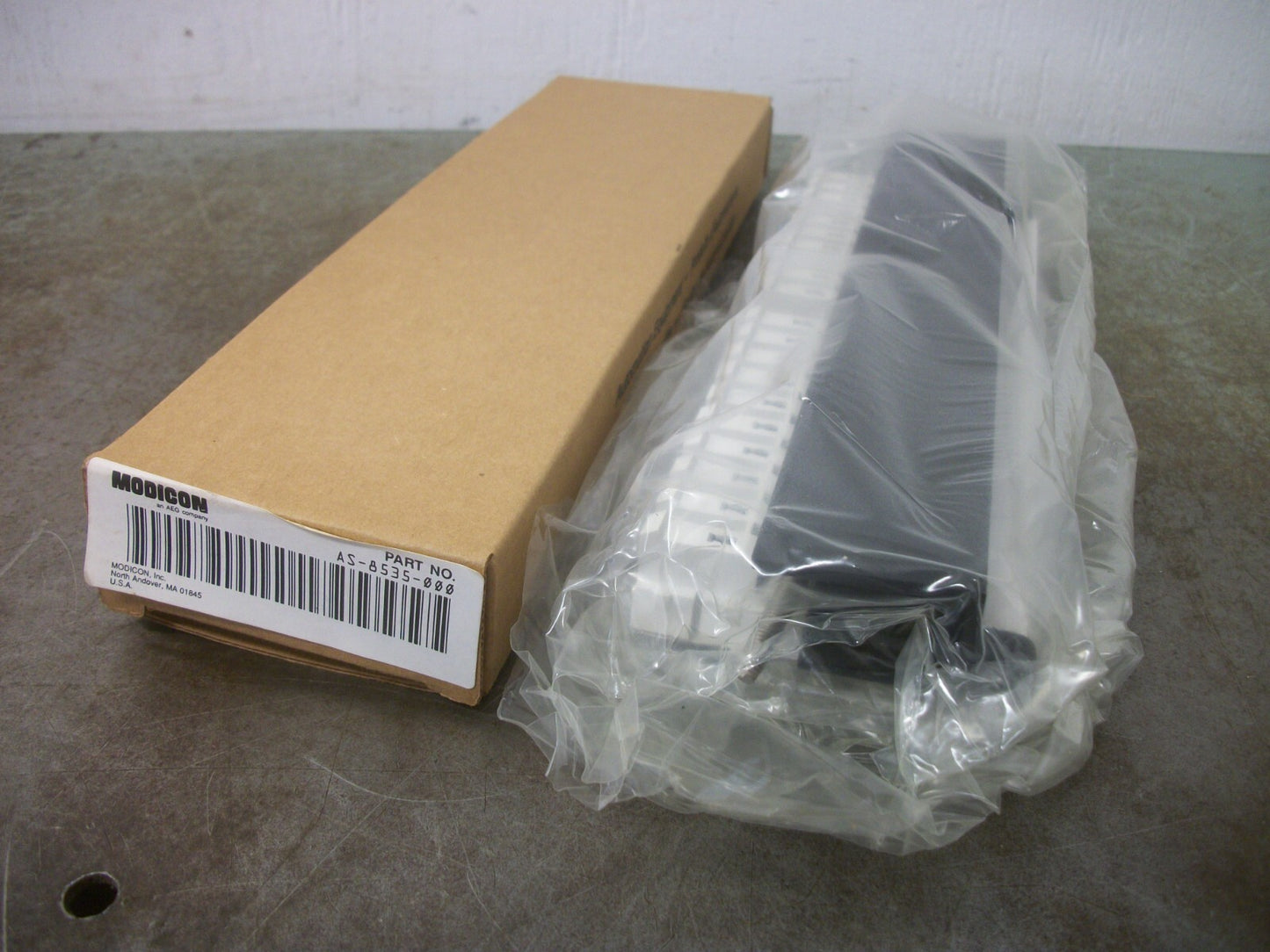 AEG MODICON HIGH/LOW DENSITY CONNECTOR AS-8535-000 NIB