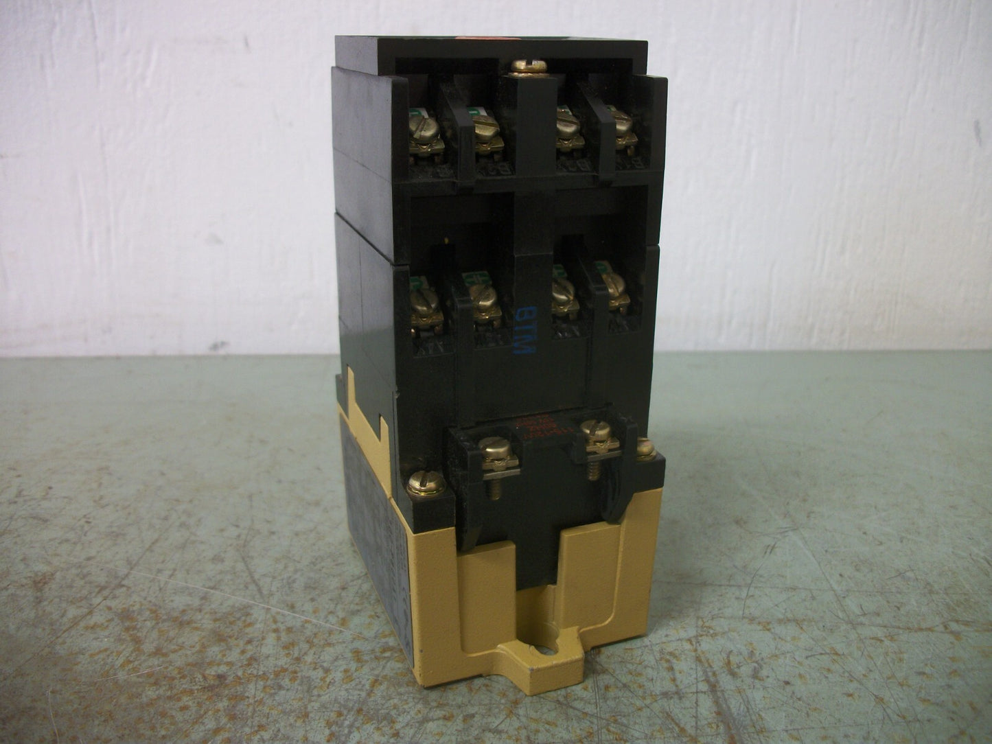 ALLEN-BRADLEY 8N.O. AC CONTROL RELAY 700-P800A1 120VCOIL