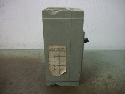 FEDERAL PACIFIC HEJ CIRCUIT BREAKER HEJ233125 125AMP 240VOLT 3POLE CHIPPED