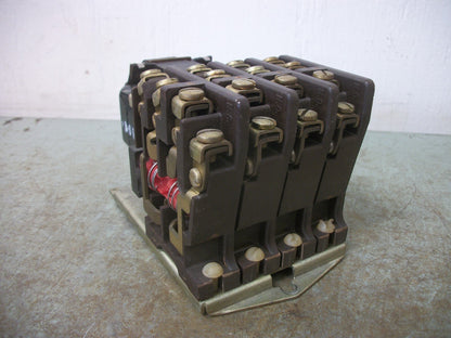 JOSLYN CLARK 20AMP 4POLE LIGHTING CONTACTOR LC20U04 120VCOIL 3PH