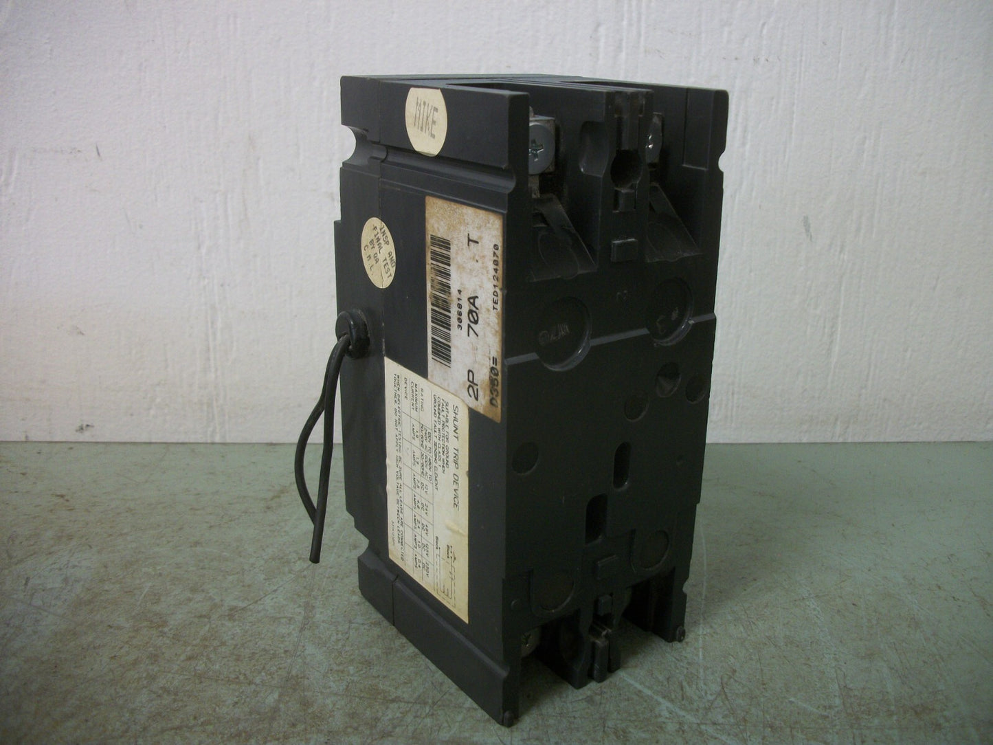 GE TED CIRCUIT BREAKER TED124070 70AMP 480VOLT 2POLE W/SHUNT