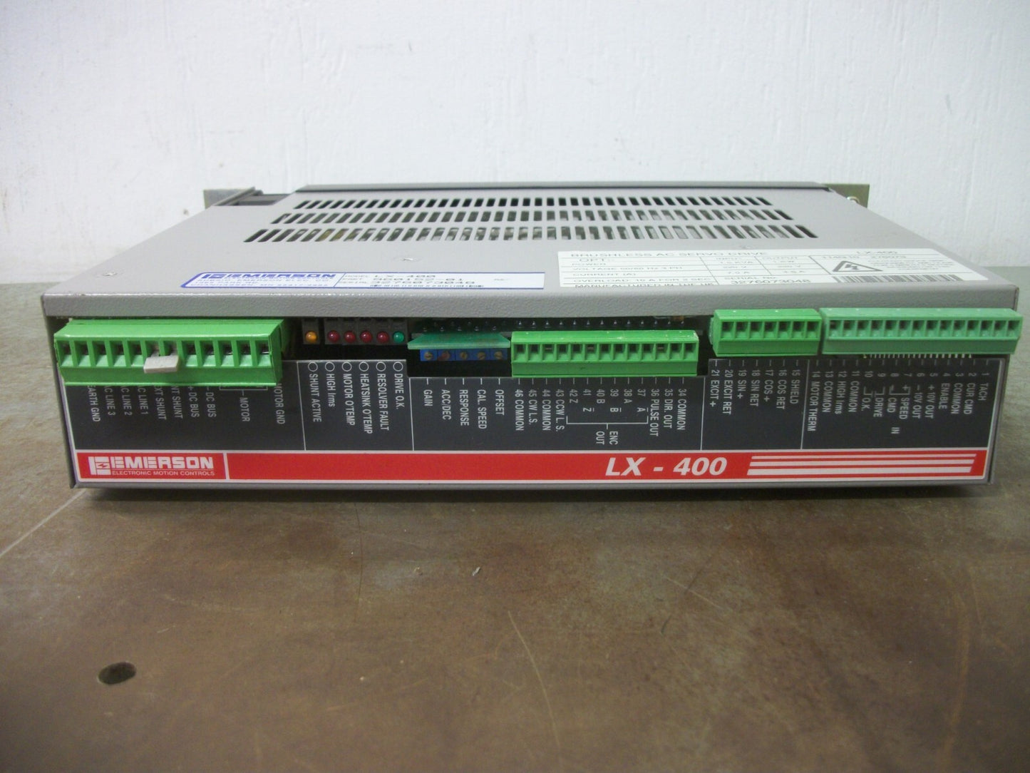 EMERSON LX-400 1KW BRUSHLESS AC SERVO DRIVE 960152-01 220VOLT 3PH 4.5AMP