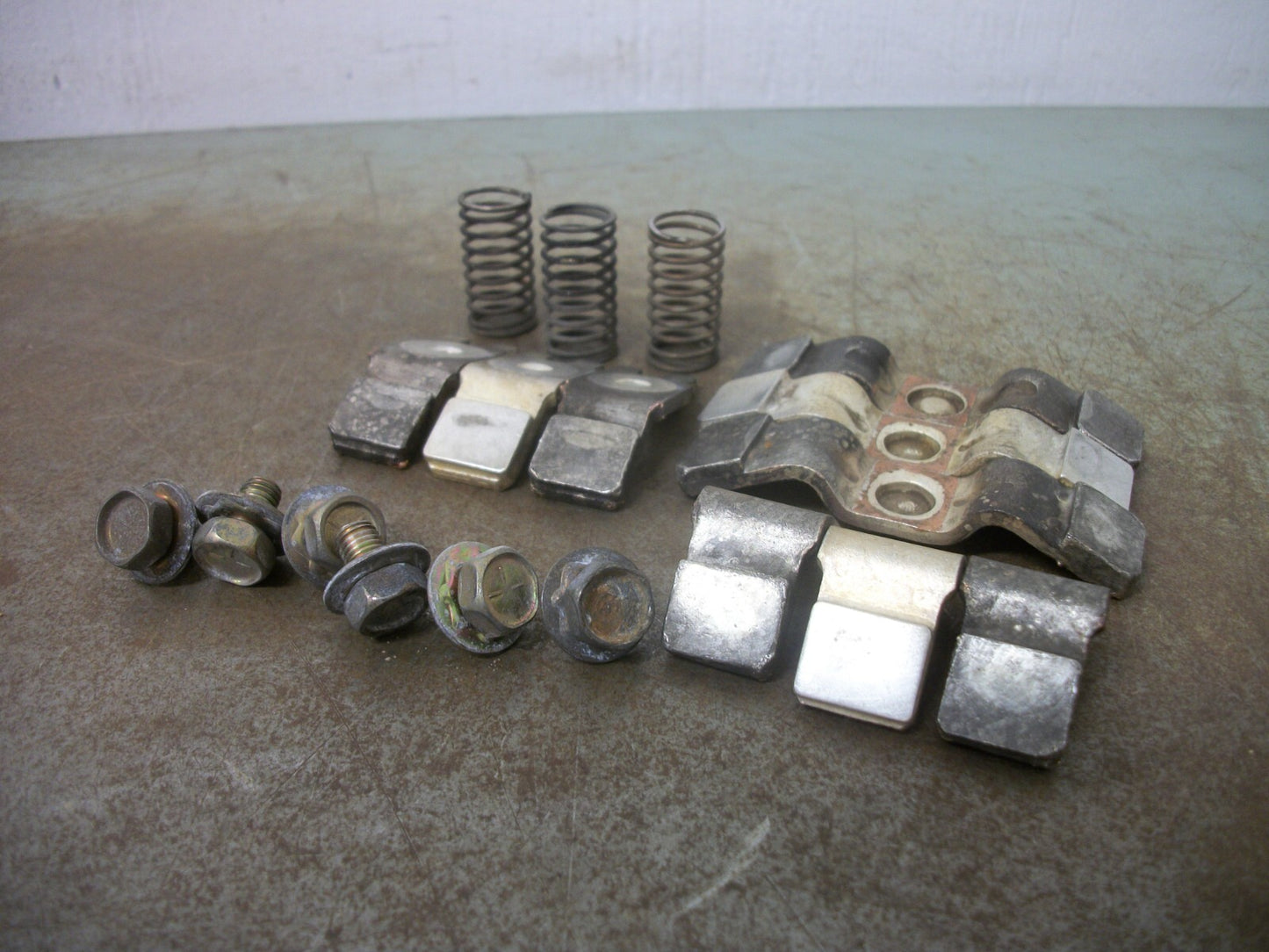 ALLEN-BRADLEY SIZE 3 3POLE CONTACT KIT 40440-300-51